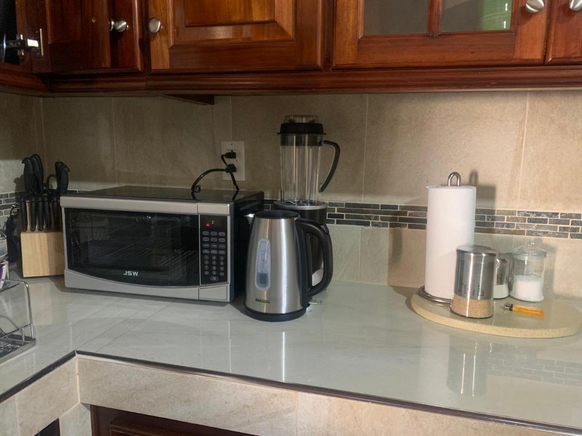 Apartment White House By White River Ocho Rios