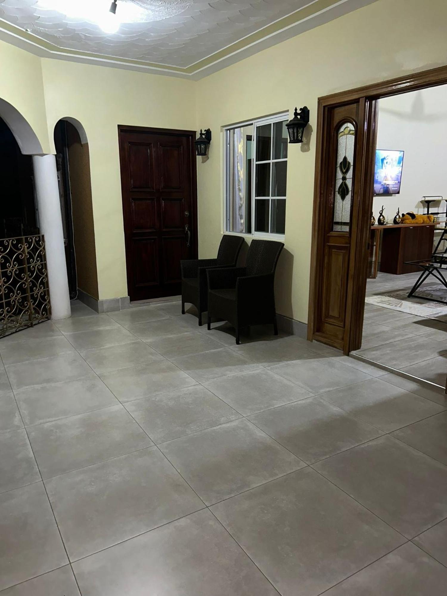 White House By White River Ocho Rios